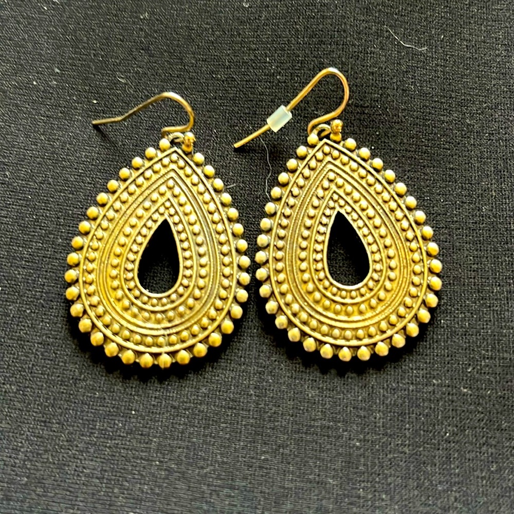 Antique Gold Teardrop Earrings